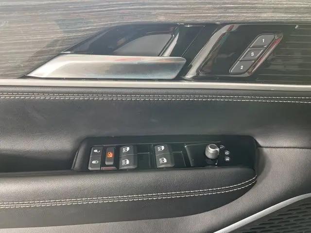 2022 Jeep Wagoneer Series II 4x4
