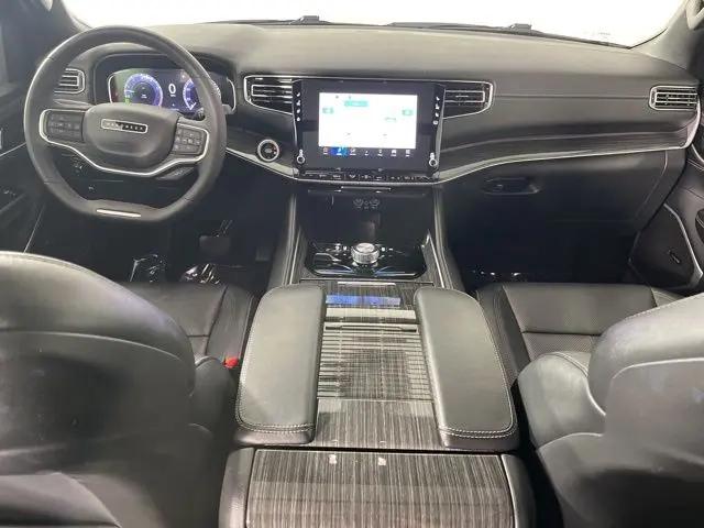 2022 Jeep Wagoneer Series II 4x4