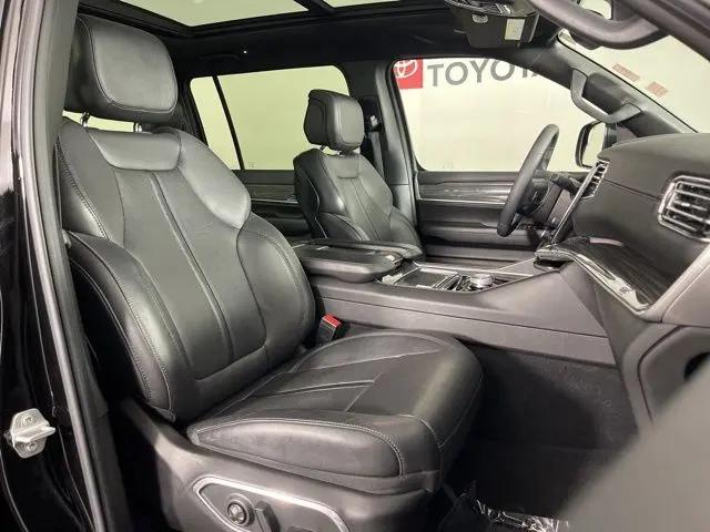 2022 Jeep Wagoneer Series II 4x4