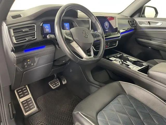 2024 Volkswagen Atlas Cross Sport 2.0T SEL Premium R-Line