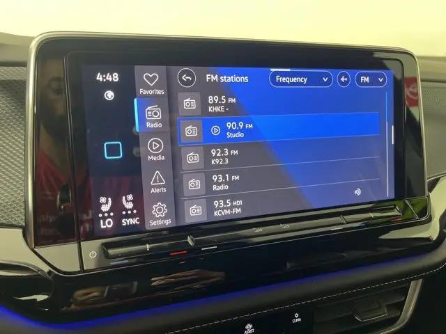 2024 Volkswagen Atlas Cross Sport 2.0T SEL Premium R-Line