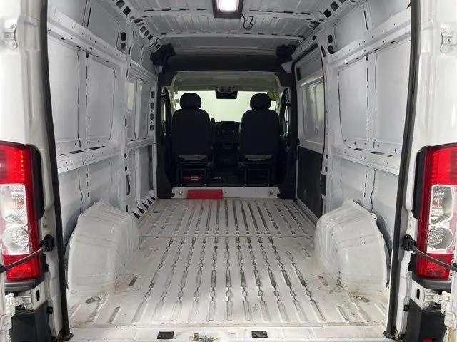 2024 Ram ProMaster 2500 Cargo Van Tradesman High Roof 136" WB w/Pass Seat