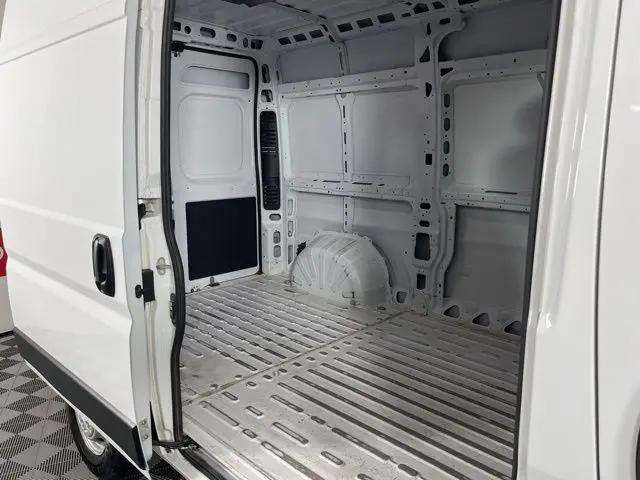 2024 Ram ProMaster 2500 Cargo Van Tradesman High Roof 136" WB w/Pass Seat