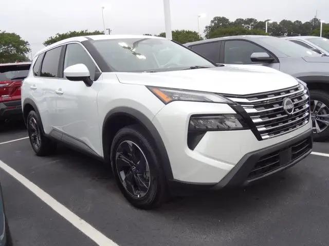 2025 Nissan Rogue SV FWD
