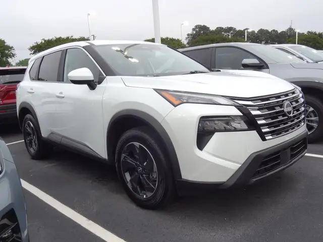 2025 Nissan Rogue SV FWD