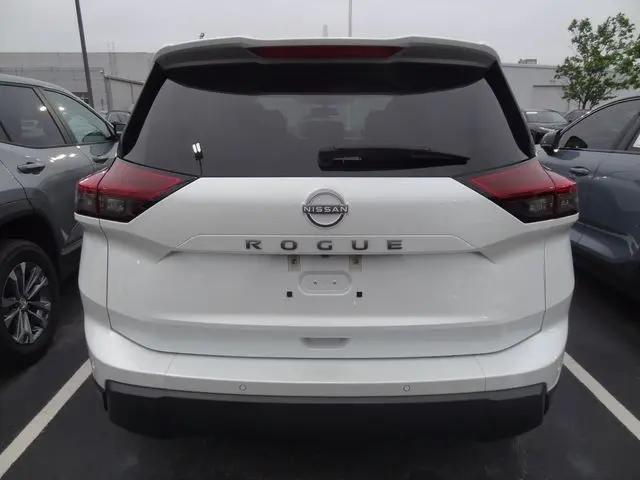 2025 Nissan Rogue SV FWD