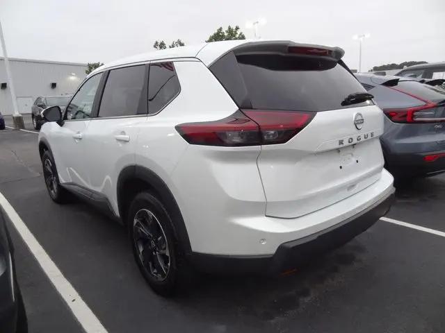 2025 Nissan Rogue SV FWD