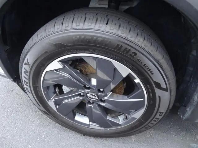 2025 Nissan Rogue SV FWD