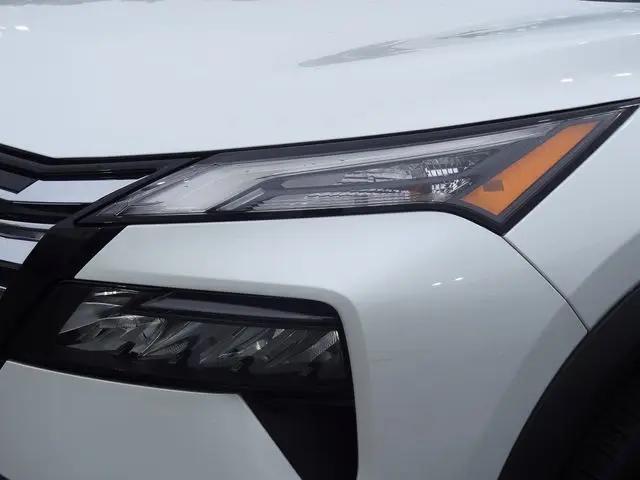 2025 Nissan Rogue SV FWD