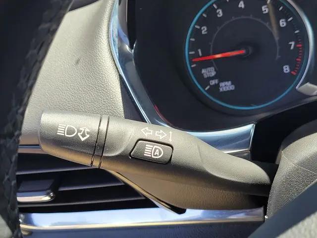 2023 Chevrolet Traverse AWD LT Cloth