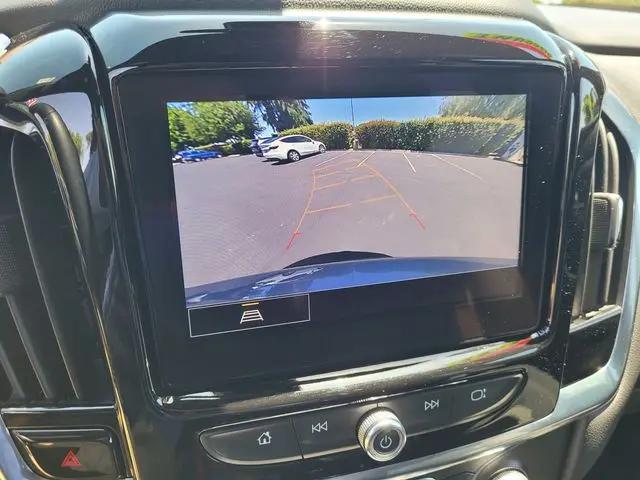 2023 Chevrolet Traverse AWD LT Cloth