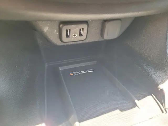 2023 Chevrolet Traverse AWD LT Cloth