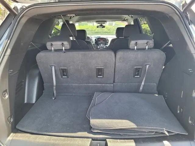 2023 Chevrolet Traverse AWD LT Cloth
