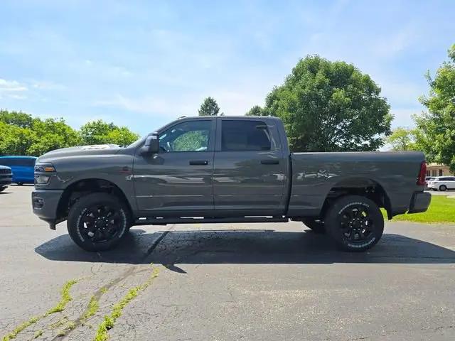 2026 Ram 2500 Black Express Crew Cab 4x4 64 Box