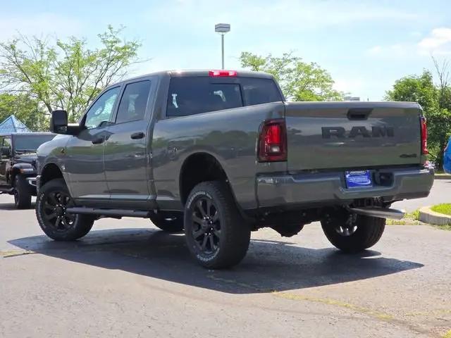 2026 Ram 2500 Black Express Crew Cab 4x4 64 Box