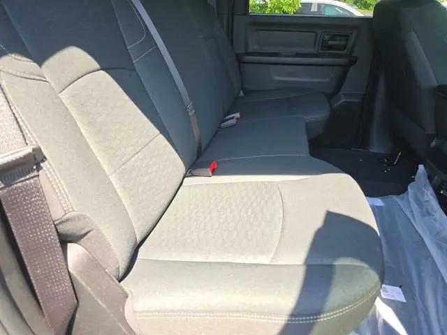 2026 Ram 2500 Black Express Crew Cab 4x4 64 Box