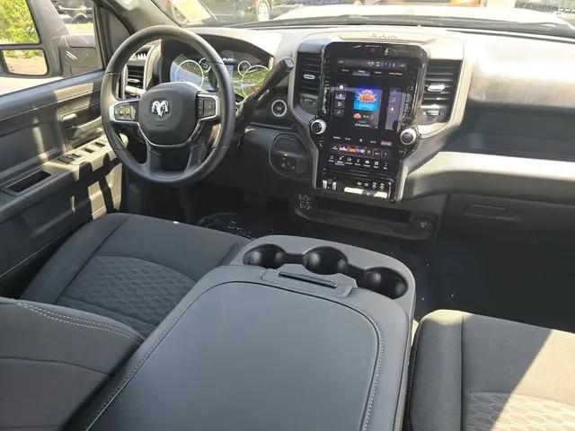 2026 Ram 2500 Black Express Crew Cab 4x4 64 Box
