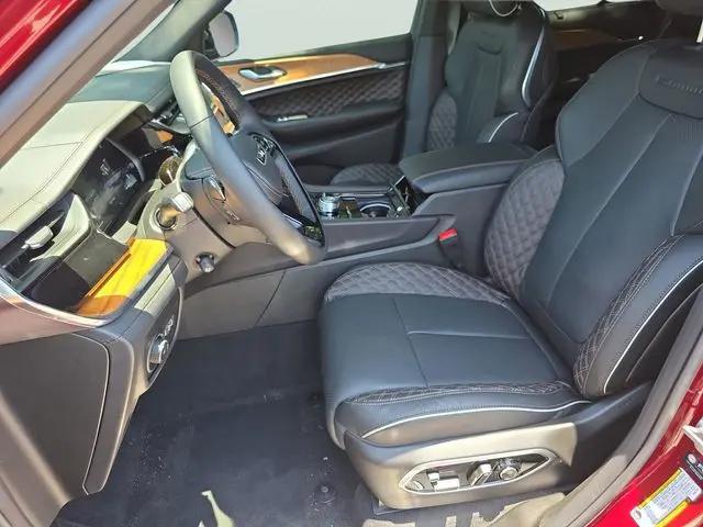 2026 Jeep Grand Cherokee Summit 4x4