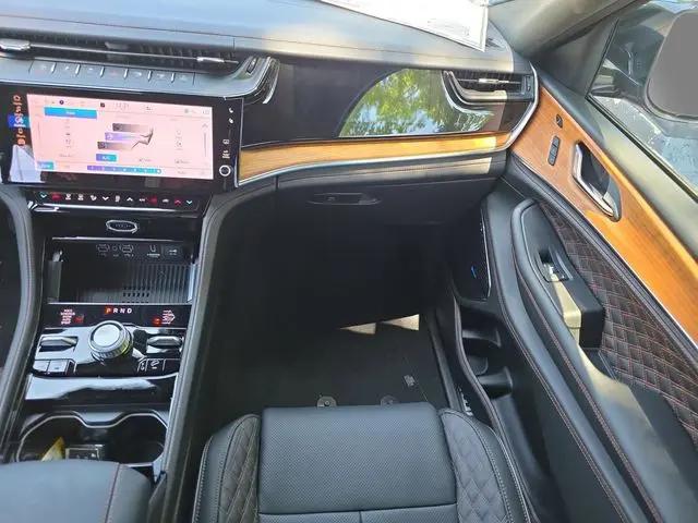 2026 Jeep Grand Cherokee Summit 4x4