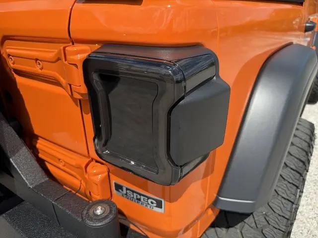 2025 Jeep Wrangler 4-Door Summit 4x4