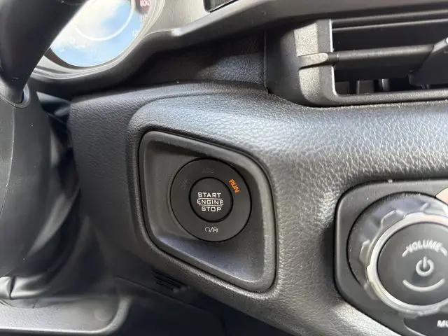 2025 Jeep Wrangler 4-Door Summit 4x4