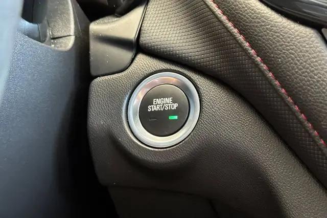 2023 Chevrolet Equinox FWD RS