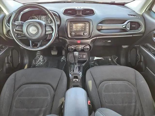 2017 Jeep Renegade Altitude FWD