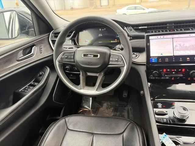 2022 Jeep Grand Cherokee Limited 4x4