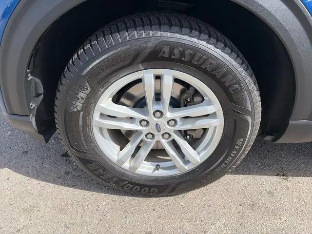 2022 Ford Explorer Base