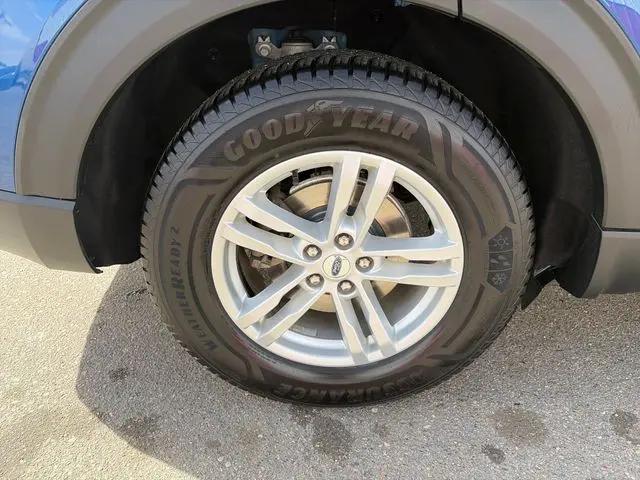 2022 Ford Explorer Base