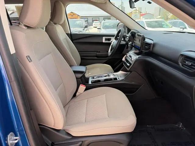 2022 Ford Explorer Base