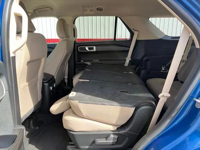 2022 Ford Explorer Base