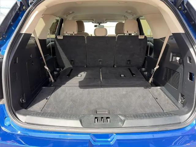 2022 Ford Explorer Base