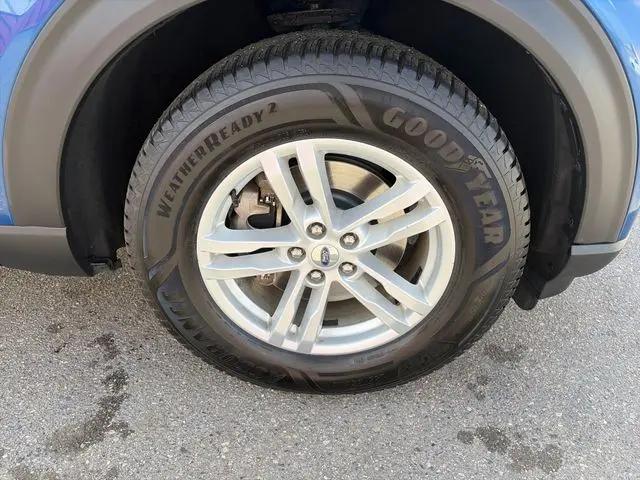 2022 Ford Explorer Base