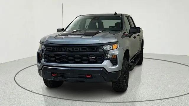 2026 Chevrolet Silverado 1500 4WD Crew Cab Short Bed Custom Trail Boss