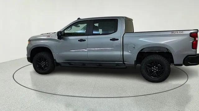 2026 Chevrolet Silverado 1500 4WD Crew Cab Short Bed Custom Trail Boss