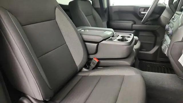 2026 Chevrolet Silverado 1500 4WD Crew Cab Short Bed Custom Trail Boss