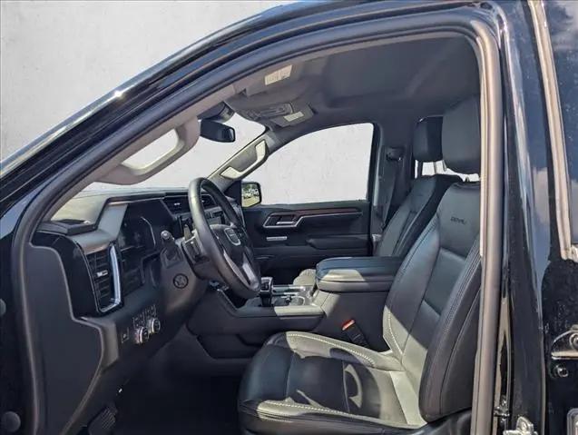 2023 GMC Sierra 1500 4WD Crew Cab Short Box Denali
