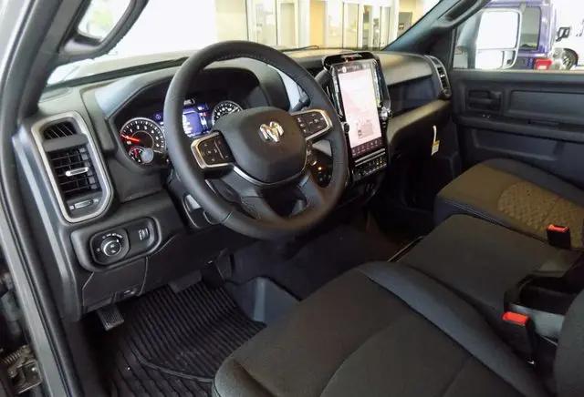 2026 Ram 2500 Black Express Crew Cab 4x4 6'4" Box