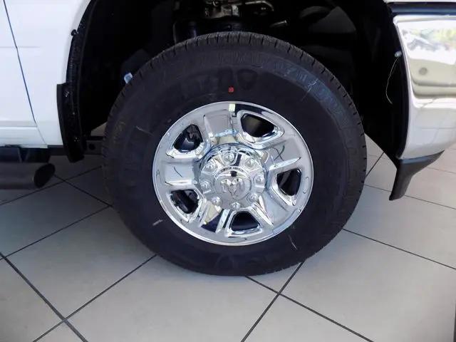2026 Ram 2500 Tradesman Crew Cab 4x4 6'4" Box