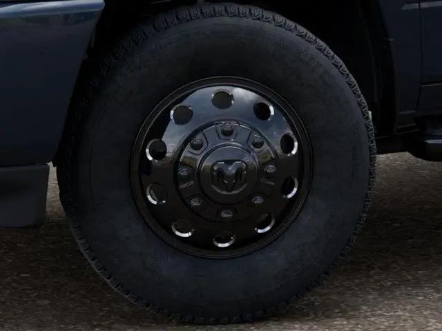 2026 Ram 3500 Big Horn Crew Cab 4x4 8' Box