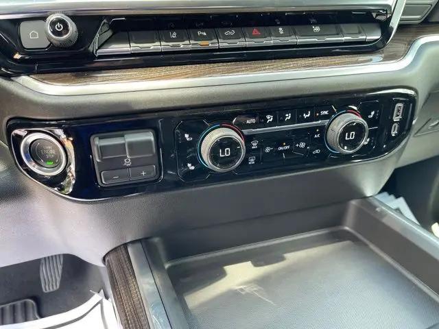 2026 Chevrolet Silverado 2500HD Crew Cab, Standard Bed, LT, 4WD