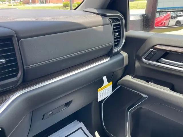 2026 Chevrolet Silverado 2500HD Crew Cab, Standard Bed, LT, 4WD