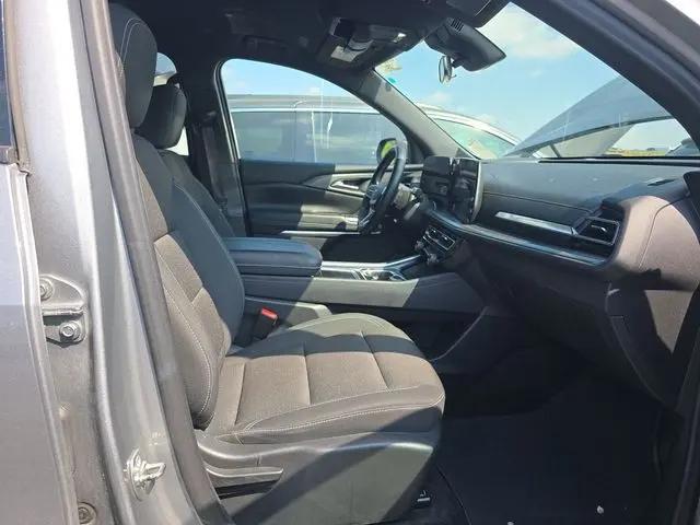 2024 Chevrolet Traverse AWD LT