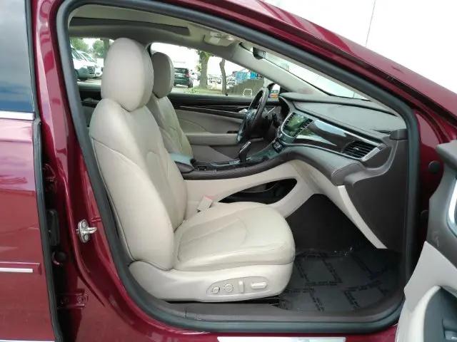 2017 Buick LaCrosse Premium