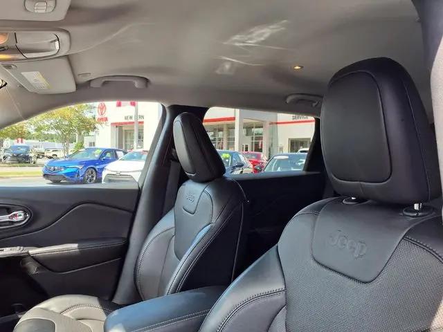 2023 Jeep Cherokee Altitude Lux 4x4