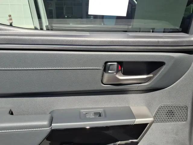 2026 Toyota Tundra Limited CrewMax 5.5' Bed