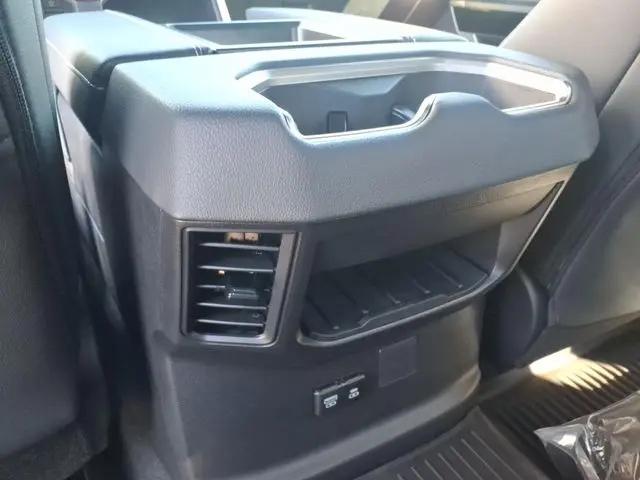 2026 Toyota Tundra Limited CrewMax 5.5' Bed