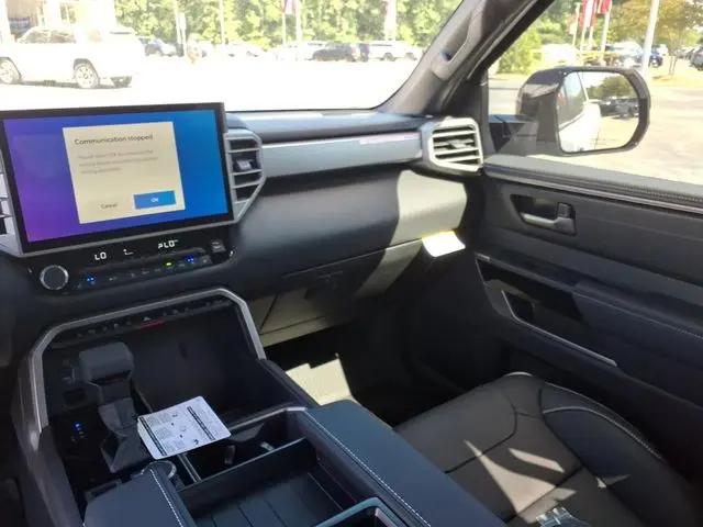 2026 Toyota Tundra Limited CrewMax 5.5' Bed