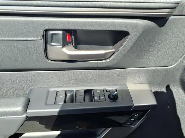 2026 Toyota Tundra Limited CrewMax 5.5' Bed